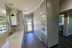 133 10th St, Whitney, TX 76692 - Photo 20