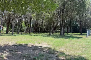 133 10th St, Whitney, TX 76692 - Photo 40