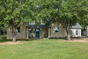 210 Co Rd 2696, Alvord, TX 76225 - Photo 1
