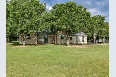 210 County Road 2696, Alvord, TX 76225 - Photo 4