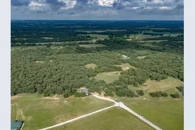 210 County Road 2696, Alvord, TX 76225 - Photo 4