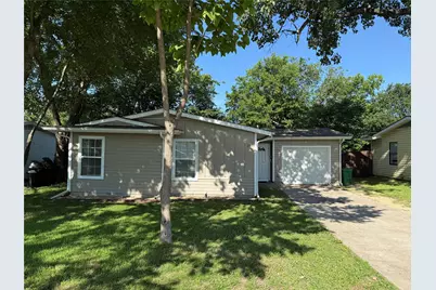 303 Ridgefield Circle, Mesquite, TX 75149 - Photo 1