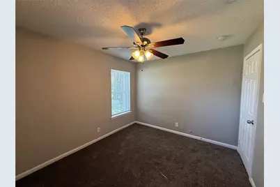 303 Ridgefield Circle, Mesquite, TX 75149 - Photo 10
