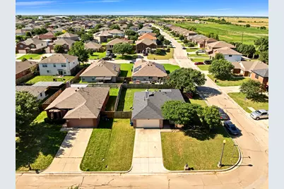 609 Lonestar Park Lane, Ponder, TX 76259 - Photo 20
