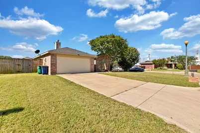 609 Lonestar Park Lane, Ponder, TX 76259 - Photo 2