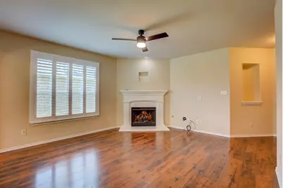 1109 Central Village Drive, Denton, TX 76210 - Photo 10