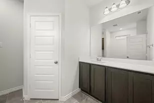 402 Saddle Ln, Denton, TX 76205 - Photo 18