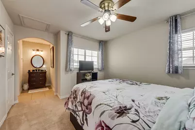 7622 W Shore Drive, The Colony, TX 75056 - Photo 18