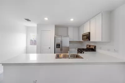 15016 Reyes Road, Fort Worth, TX 76052 - Photo 8