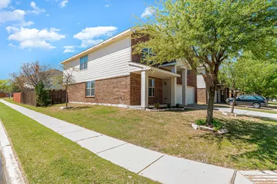 4956 Thorn Hollow Drive, Fort Worth, TX 76244 - Photo 4