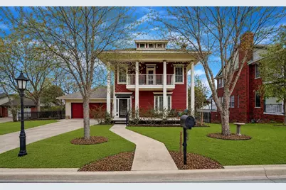 306 W Spring Street, Weatherford, TX 76086 - Photo 1