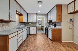 319 Allen Dr, Justin, TX 76247 - Photo 10