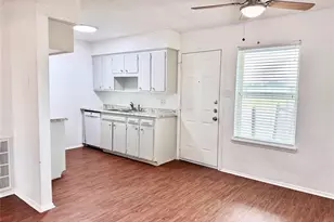 441 SW Thomas St, Burleson, TX 76028 - Photo 8