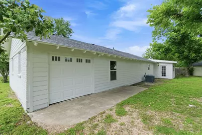 507 Country Club Road, Cleburne, TX 76033 - Photo 34