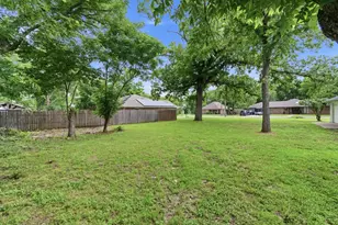 507 Country Club Rd, Cleburne, TX 76033 - Photo 38