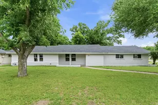 507 Country Club Rd, Cleburne, TX 76033 - Photo 1
