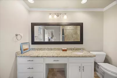 417 Peninsula Court, Granbury, TX 76048 - Photo 24