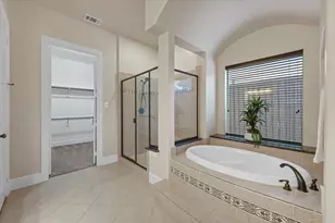 6032 Garden Gate Dr, Plano, TX 75024 - Photo 24
