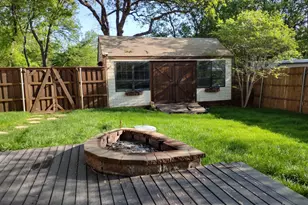 9 Oak Cir, Hickory Creek, TX 75065 - Photo 2