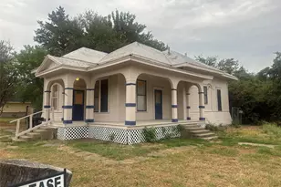 3819 Henry St, Greenville, TX 75401 - Photo 1