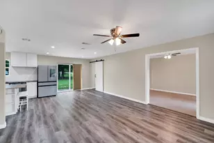 808 Gibson Rd, Waxahachie, TX 75165 - Photo 14
