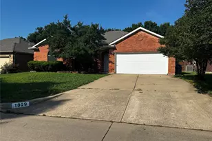 1809 Estates Dr, Mansfield, TX 76063 - Photo 1