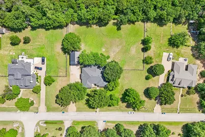 925 Meadow Drive, Copper Canyon, TX 75077 - Photo 40