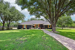 925 Meadow Dr, Copper Canyon, TX 75077 - Photo 1