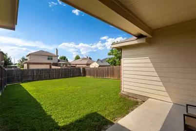 1546 Illinois Avenue, Lancaster, TX 75134 - Photo 26