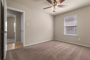 1546 Illinois Ave, Lancaster, TX 75134 - Photo 24