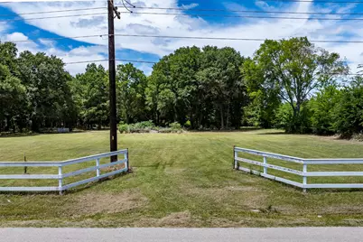 212 E Will White Road, Tool, TX 75143 - Photo 10