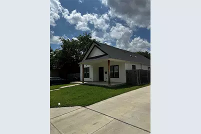 915 E Hattie Street, Fort Worth, TX 76104 - Photo 6