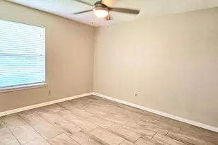 304 Cole St, Garland, TX 75040 - Photo 10