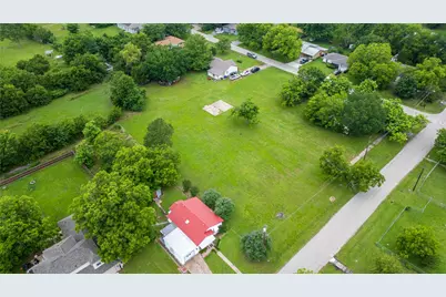 606 Main Street, Greenville, TX 75401 - Photo 8