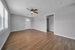 901 Johnson St, Terrell, TX 75160 - Photo 4