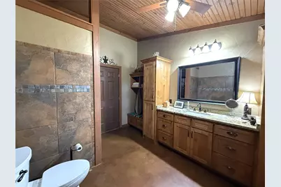 440 Vz County Road 4814, Ben Wheeler, TX 75754 - Photo 32