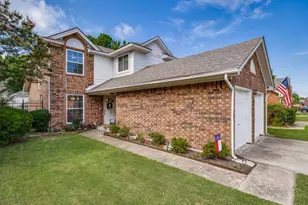 3812 Dalston Ln, Plano, TX 75023 - Photo 2