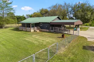 520 W Farm To Market Road 71, Mt Pleasant, TX 75455 - Photo 4