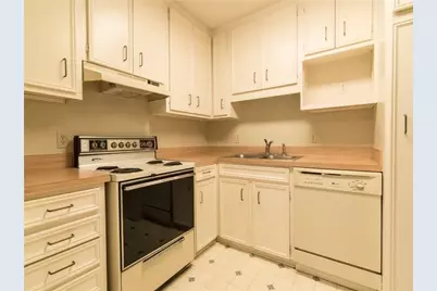 4311 Cole Avenue #111, Dallas, TX 75205 - Photo 8