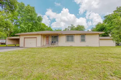 308 W White Street, Pilot Point, TX 76258 - Photo 1