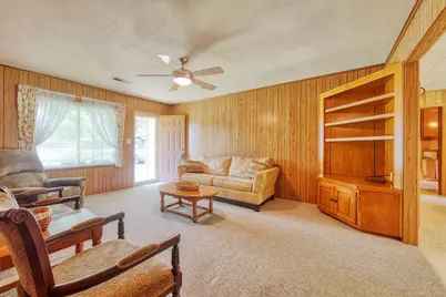 308 W White Street, Pilot Point, TX 76258 - Photo 2