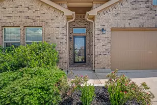 641 Redding Dr, Saginaw, TX 76131 - Photo 30