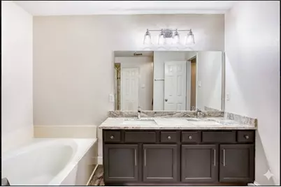 4020 Cherry Ridge Drive, Frisco, TX 75033 - Photo 16