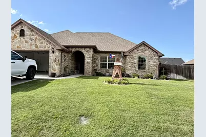 2105 Stonegate Boulevard, Bridgeport, TX 76426 - Photo 1