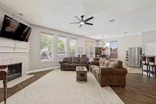2501 Great Bear Ln, Denton, TX 76210 - Photo 8