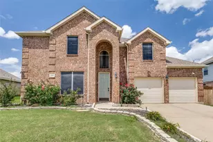 2501 Great Bear Ln, Denton, TX 76210 - Photo 4