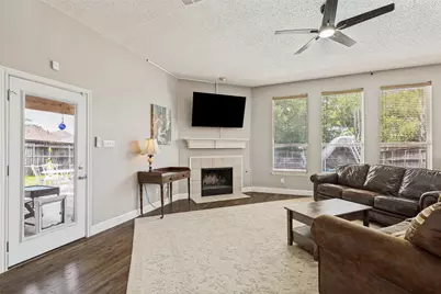 2501 Great Bear Lane, Denton, TX 76210 - Photo 4