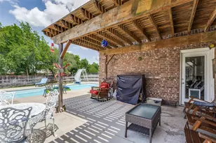 2501 Great Bear Ln, Denton, TX 76210 - Photo 6