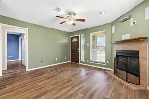 1809 Water Oak Dr, Lewisville, TX 75067 - Photo 4