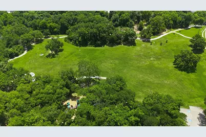 1809 Water Oak Drive, Lewisville, TX 75067 - Photo 32